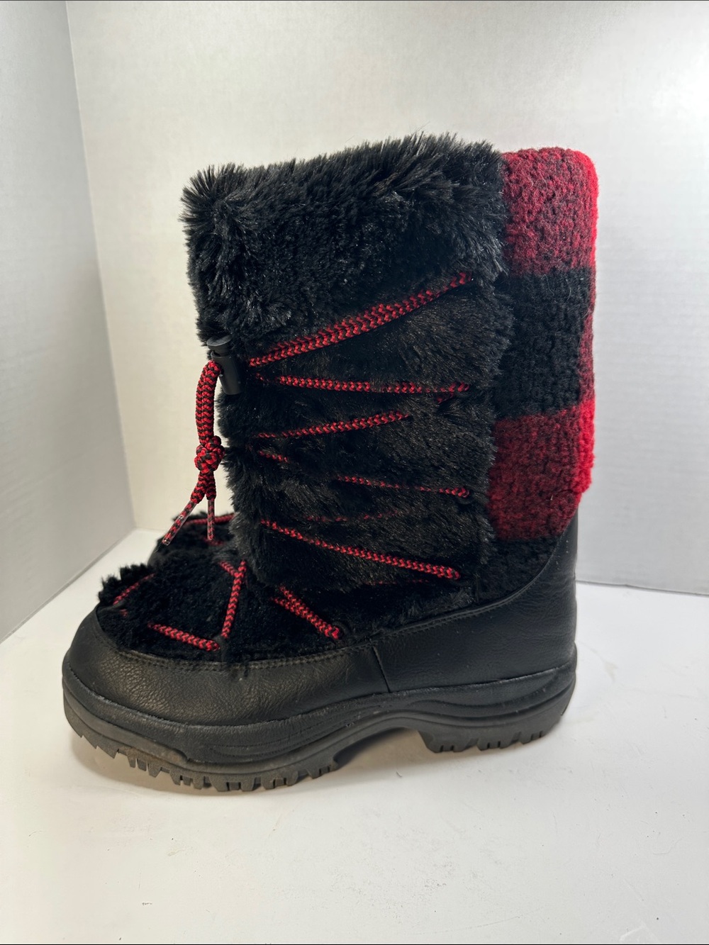 Muk Luks Women’s Snow Boots Black Red Faux-Fur Plaid - Picture 3 of 8